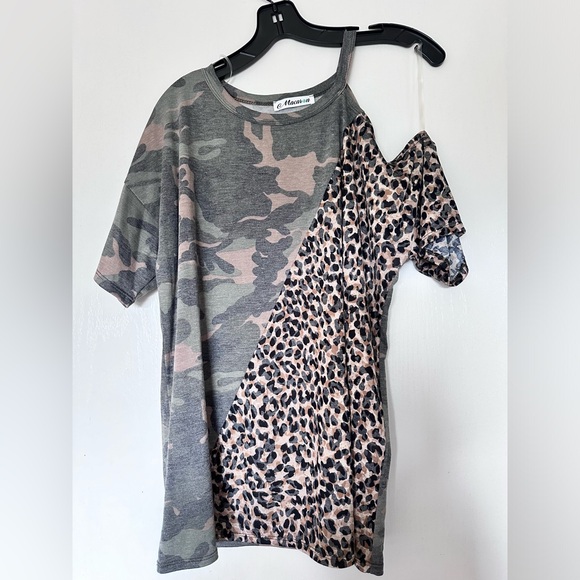 Camouflage/Animal Print Cold Shoulder Top NWOT - Picture 2 of 6
